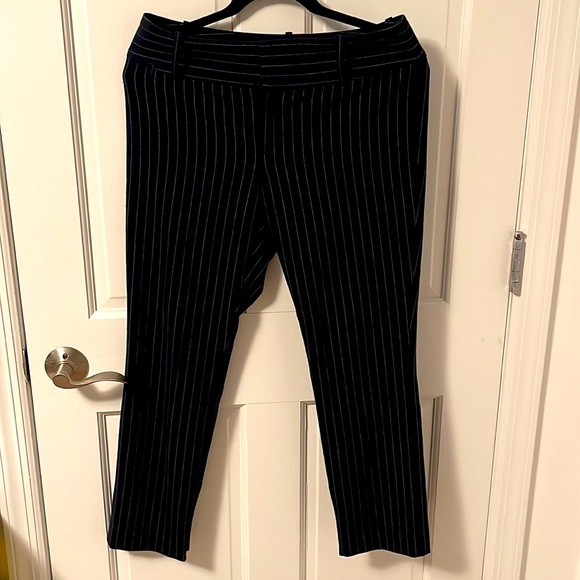 Alice Olivia Striped Straight Leg Pant (size 6) - Picture 5 of 9